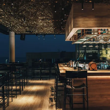 Hotel M Boutique -designed For Adults Paphos
