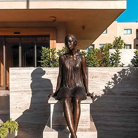 Hotel M Boutique -designed For Adults Paphos