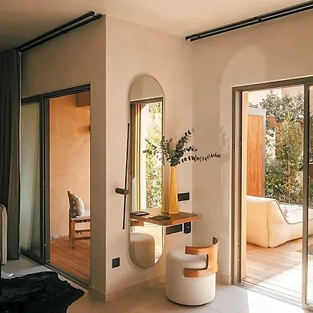 M Boutique -designed For Adults Szálloda Paphos