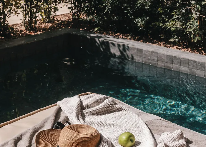 M Boutique - Designed For Adults Paphos