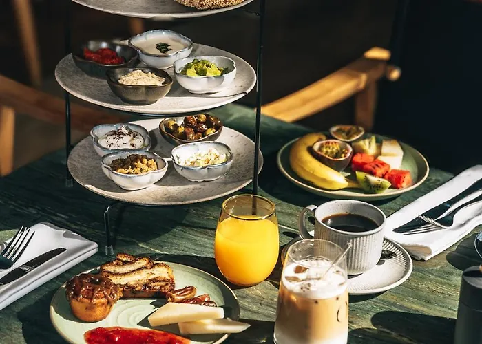 M Boutique - Designed For Adults Πάφος